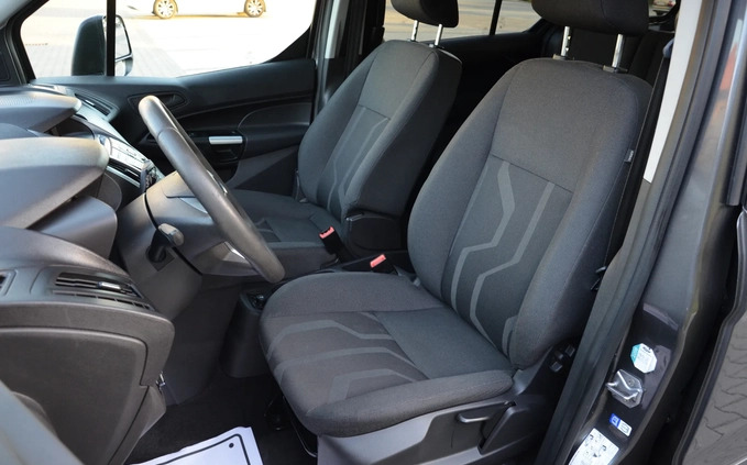Ford Transit Connect cena 63900 przebieg: 180000, rok produkcji 2017 z Urzędów małe 781